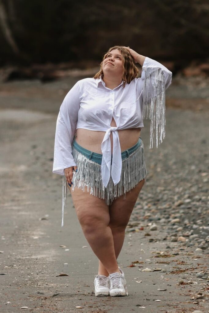 White Fringe Crop Top & Denim Shorts