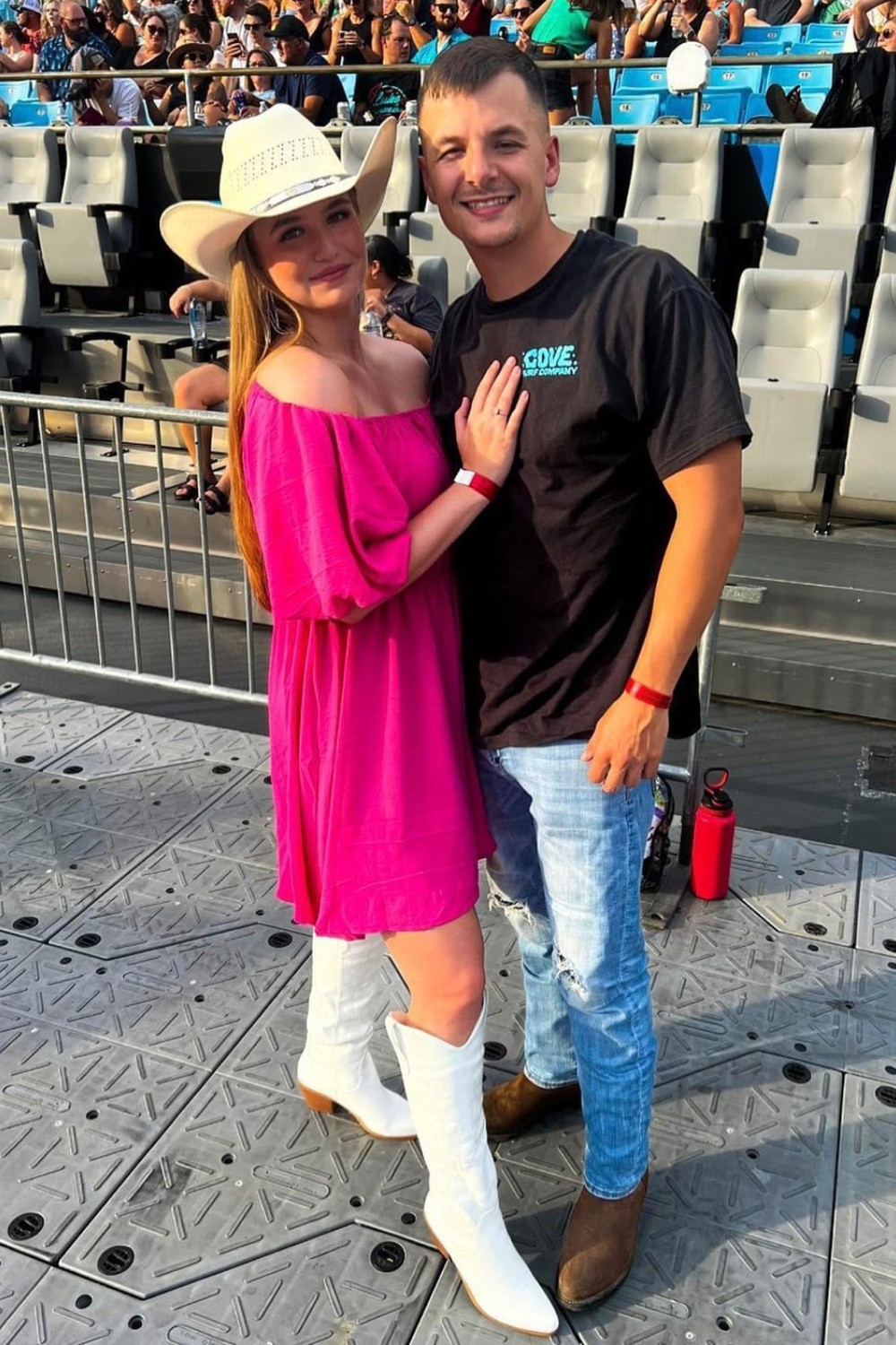 19 Chic Luke Combs Concert Outfit Ideas – Chic Central