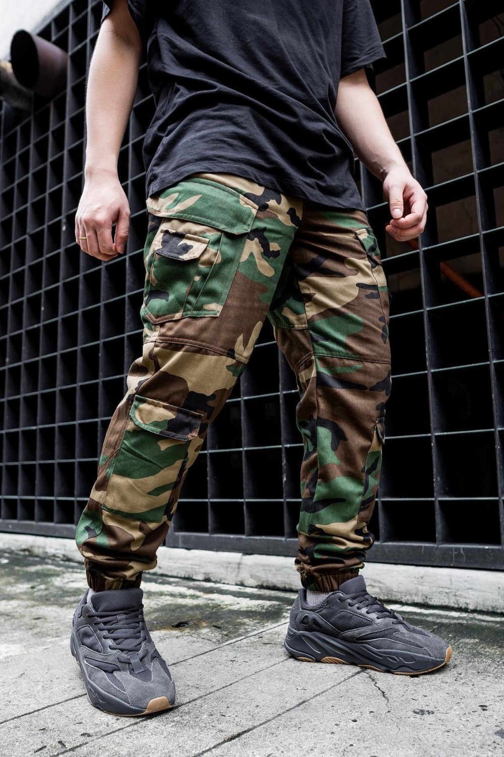 11 Different Types of Cargo Pants – Chic Central