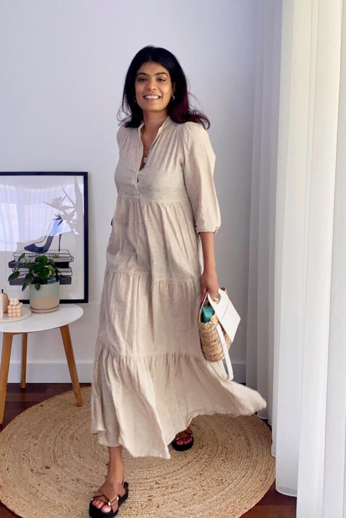 Casual Summer Outfits: Flowy White Dress + Sandals