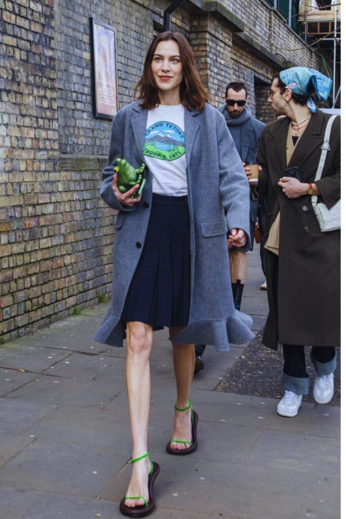 Summer Work Outfits: Graphic Tee with Knee-Length Skirt