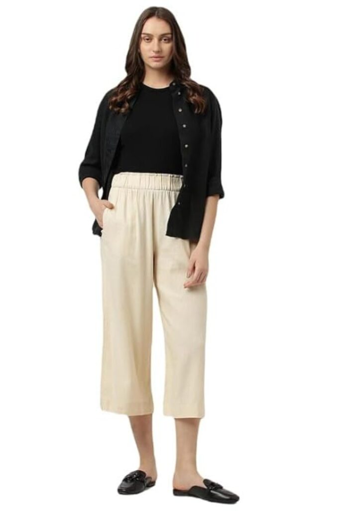 What to Wear to the Beach Beach pants - wide legs, cropped lengths