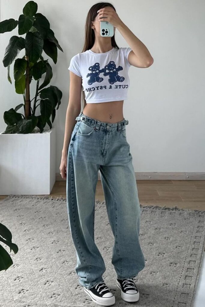 Graphic Tee & Platform Sneakers with Baggy Jeans