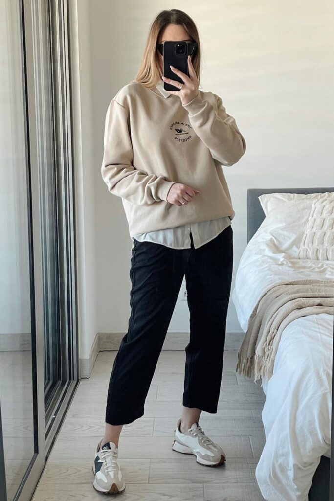 Oversized Sweatshirt and Cropped Pants