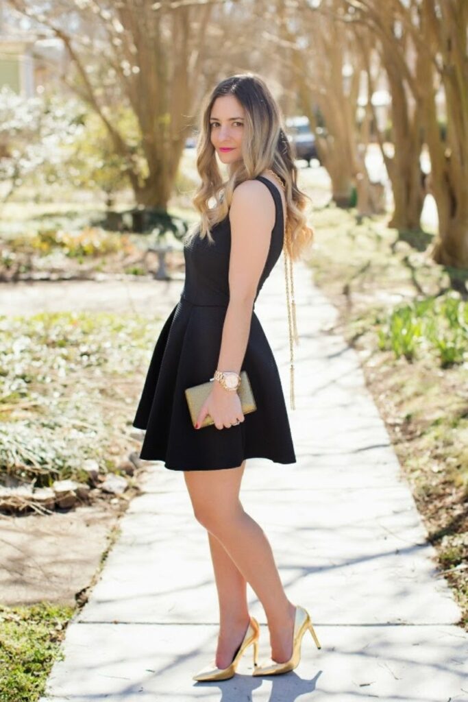 Night Out Outfits: Skater Dress and Heels