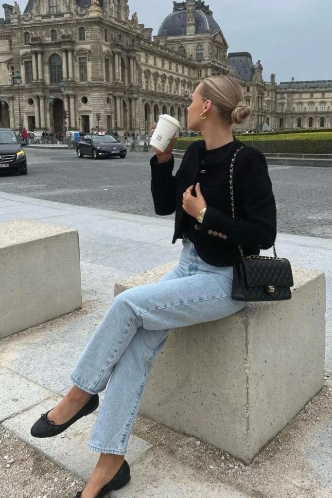 Old Money Aesthetic Outfits: Classy Black Top with Blue Jeans