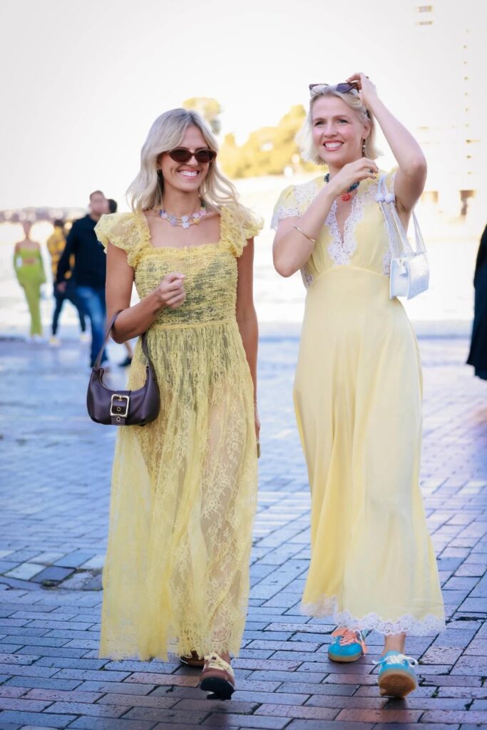 Street Style: The Puff-Sleeve, Lace Dress With a City Sneaker