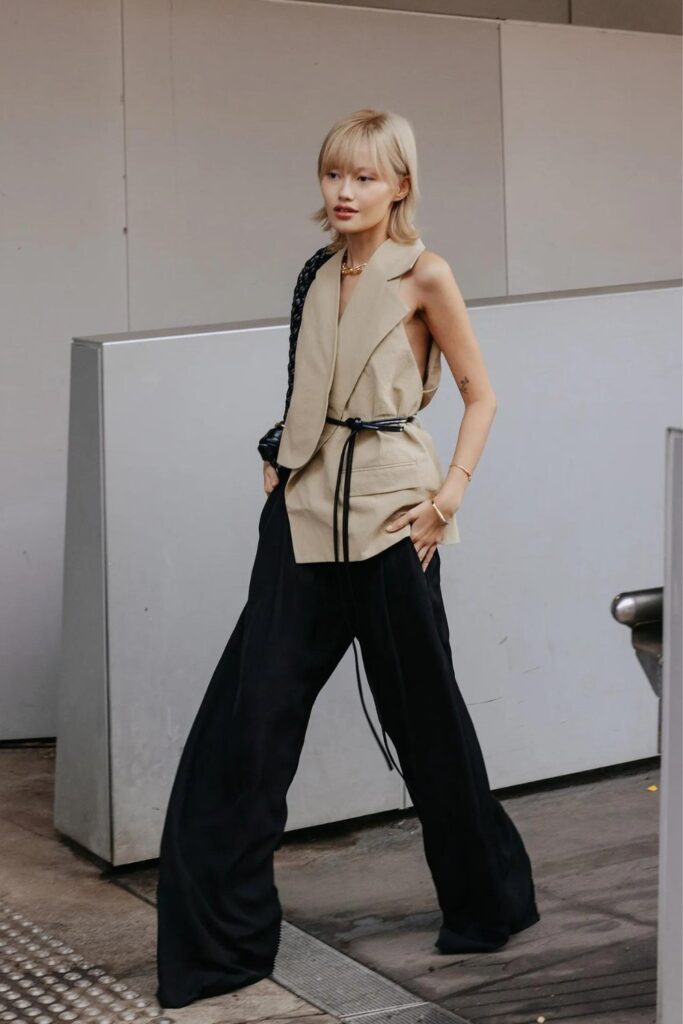 Street Style: The Minimalist Suit Vest With a Chic Cord Belt