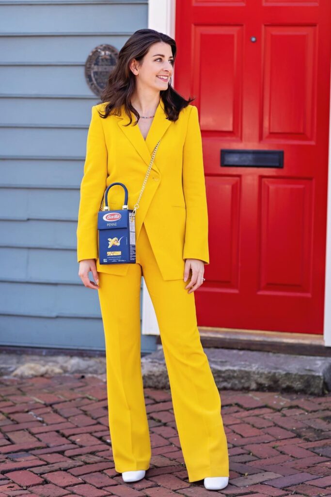 Sleek All-Yellow Pantsuit