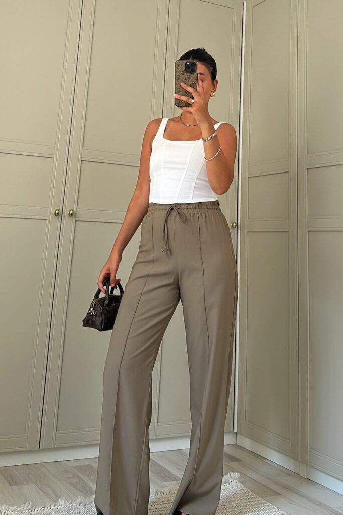 Palazzo Pants Outfit: Earthy Tones for Everyday