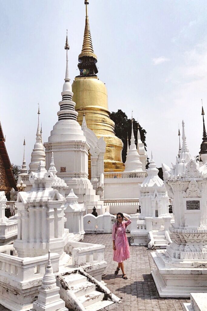 What to Wear in Thailand in temples