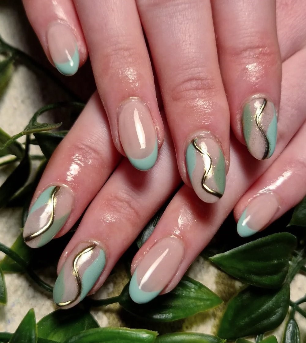 Nude & Mint Swirl Magic